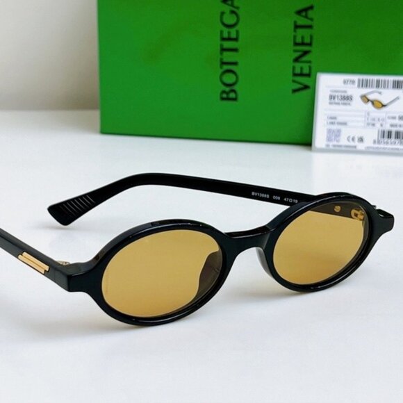 Bottega Veneta Black Sunglasses main image 6